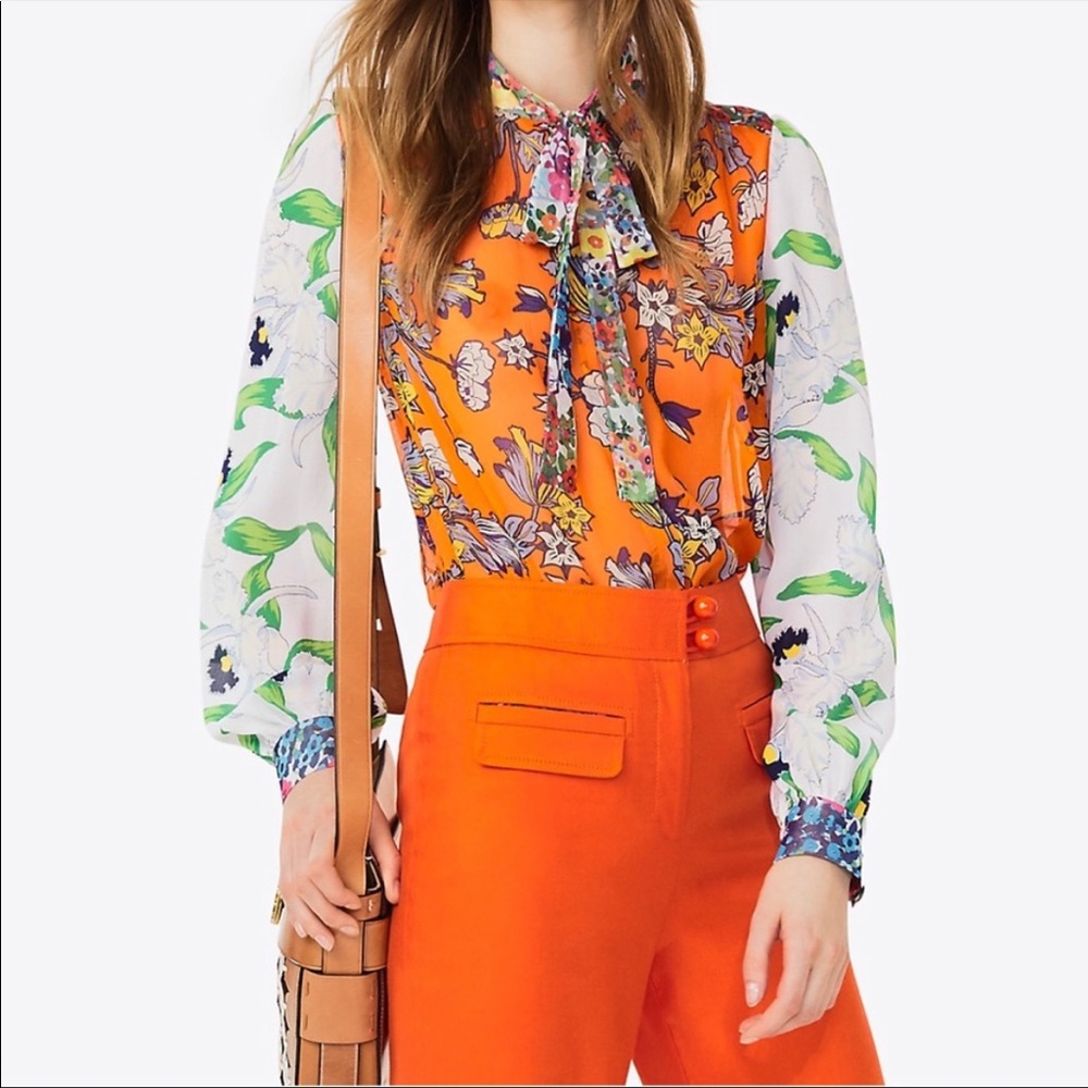 Tory Burch blouse 🌸